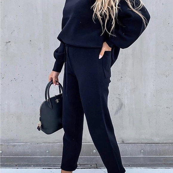 Fixmatti Women's 2 Piece Long Sleeve Pullover Sweatshirt Jogger Pants Sweatsuit - Picture 2 of 4